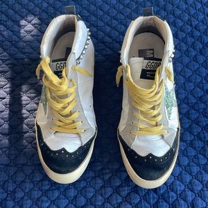 Golden Goose Mid Star Sneakers